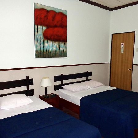 Hotel Santamaria Airport North / Alajuela Downtown Eksteriør billede