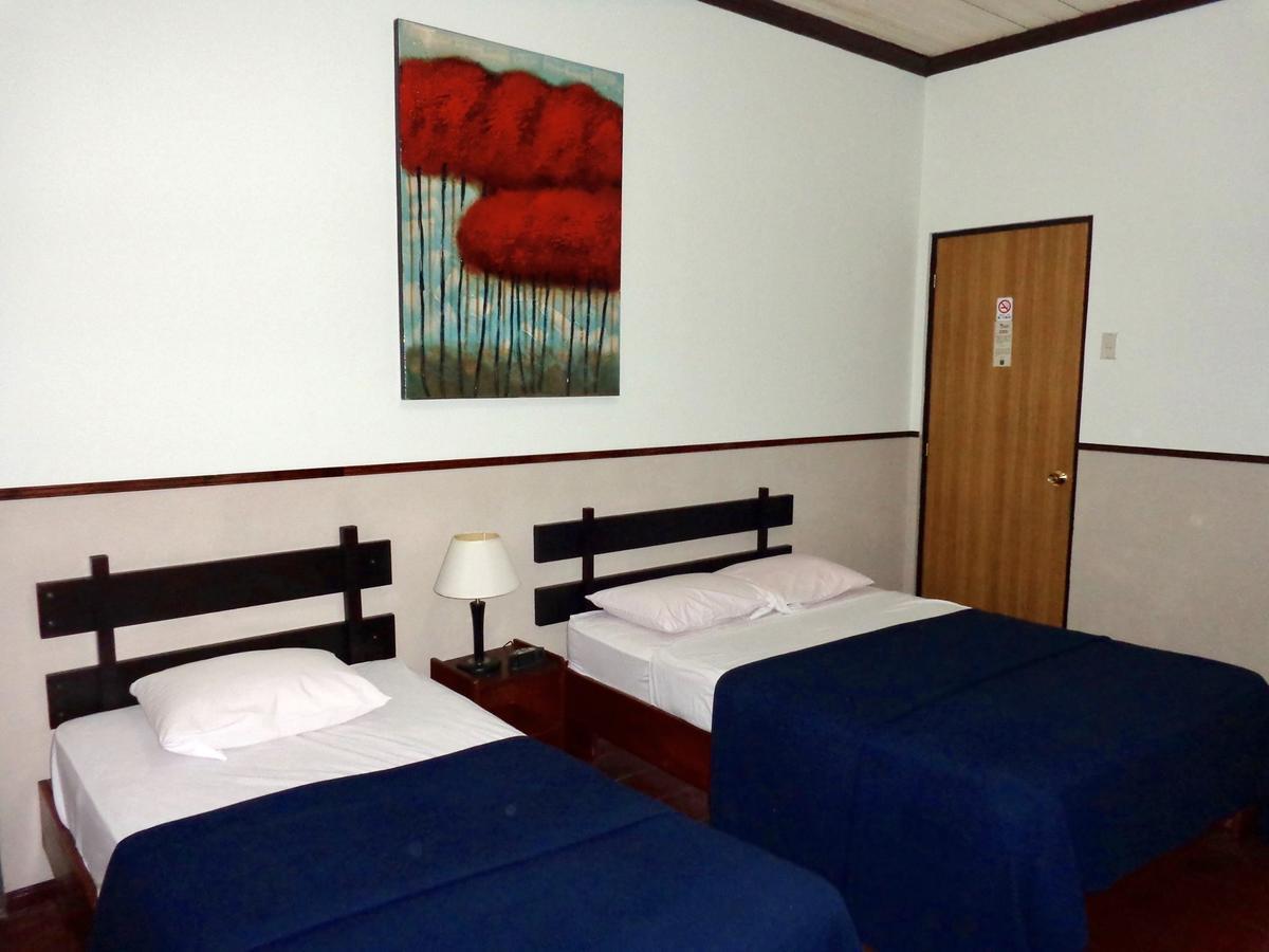 Hotel Santamaria Airport North / Alajuela Downtown Eksteriør billede
