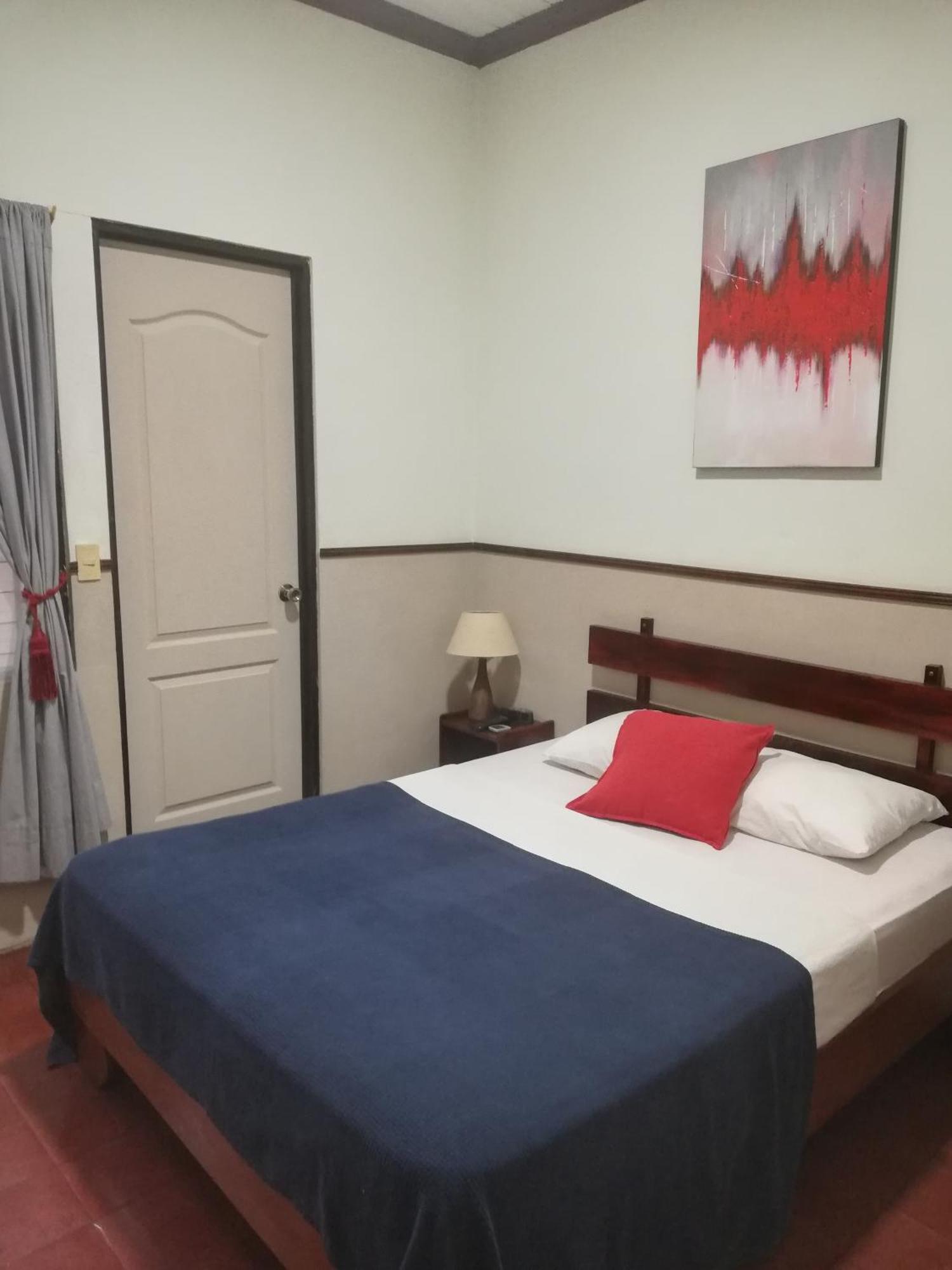 Hotel Santamaria Airport North / Alajuela Downtown Eksteriør billede